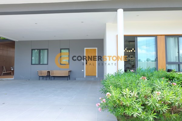 Picture of 4 bedroom House in Tropical Village 3 Huay Yai