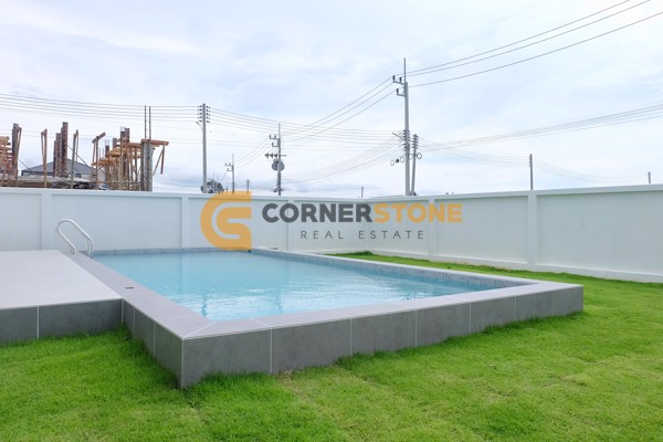 Picture of 4 bedroom House in Tropical Village 3 Huay Yai