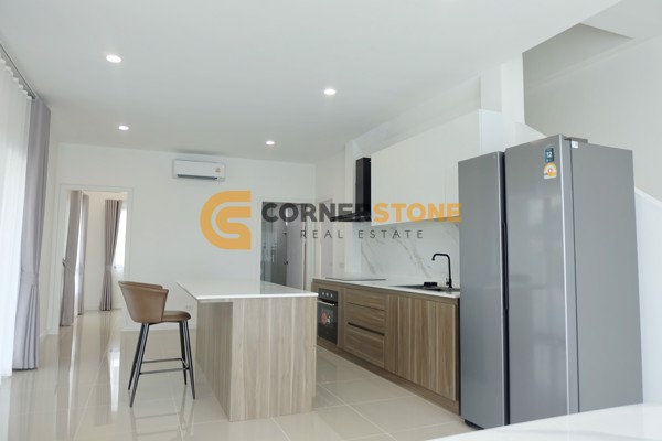 Picture of 4 bedroom House in Tropical Village 3 Huay Yai