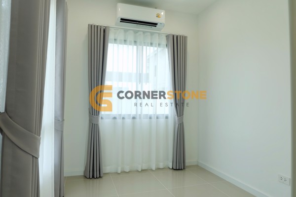 Picture of 4 bedroom House in Tropical Village 3 Huay Yai