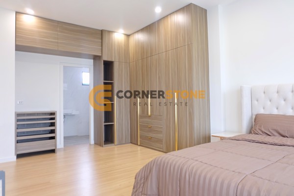 Picture of 4 bedroom House in Tropical Village 3 Huay Yai