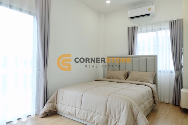 Picture of 4 bedroom House in Tropical Village 3 Huay Yai