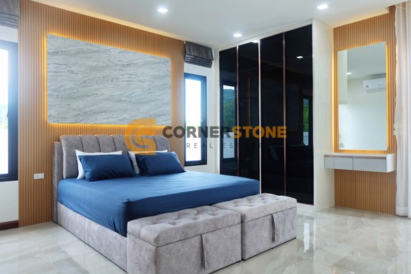 Picture of 3 bedroom House in  Bang Saray