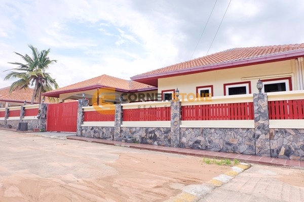 Picture of 4 bedroom House in Eakmongkol Village 4 East Pattaya