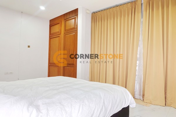 Picture of 4 bedroom House in Eakmongkol Village 4 East Pattaya
