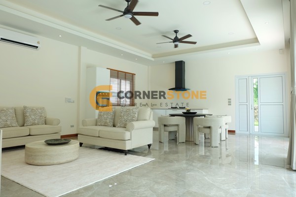 Picture of บ้าน 3 ห้องนอน ในโครงการ Lakeside Court 1 Mabprachan Lake ตั้งอยู่ที่ พัทยาตะวันออก