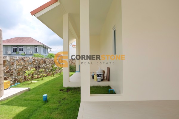 Picture of บ้าน 3 ห้องนอน ในโครงการ Lakeside Court 1 Mabprachan Lake ตั้งอยู่ที่ พัทยาตะวันออก