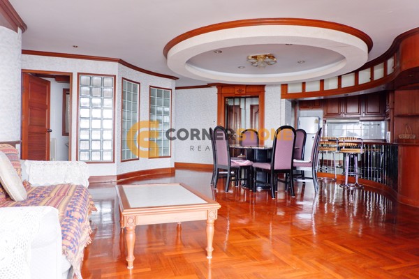 Picture of 2 bedroom Condo in Silver Beach Wongamat