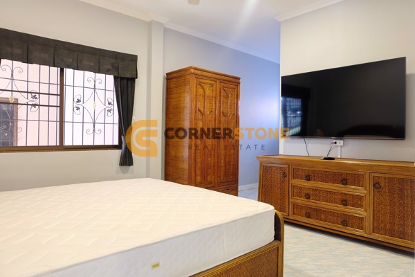 Picture of 4 bedroom House in Eakmongkol Village 4 East Pattaya