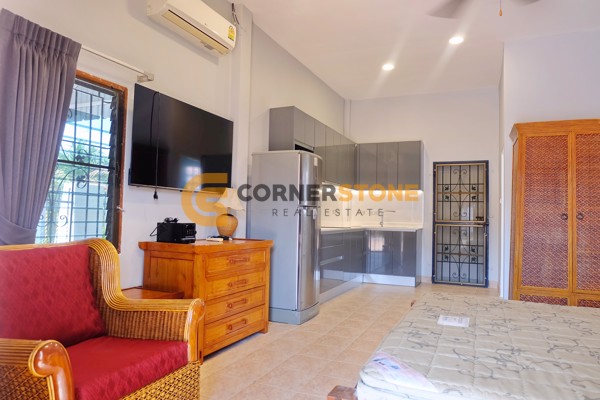 Picture of 4 bedroom House in Eakmongkol Village 4 East Pattaya