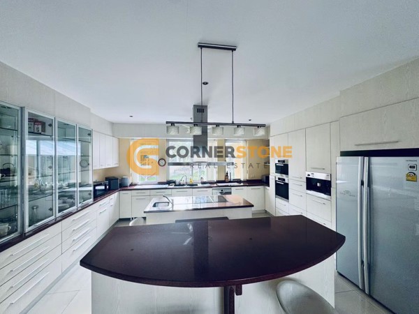Picture of 8 bedroom House in East Pattaya