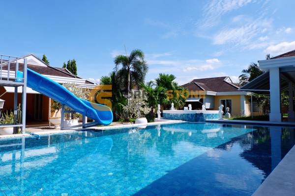 Picture of 8 bedroom House in East Pattaya