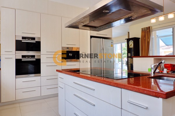 Picture of 8 bedroom House in East Pattaya