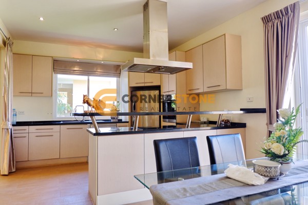 Picture of 8 bedroom House in East Pattaya