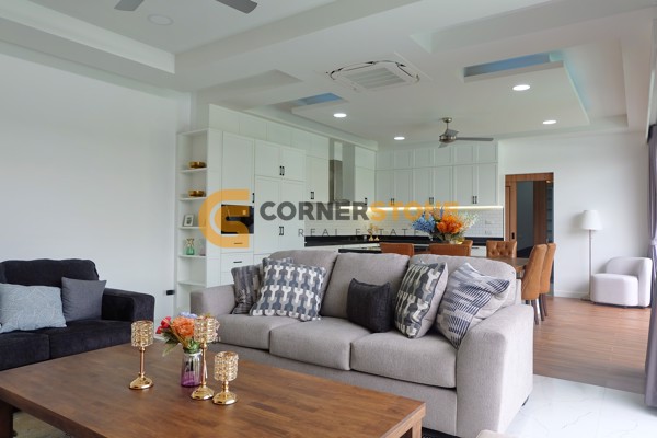 Picture of 4 bedroom House in East Pattaya