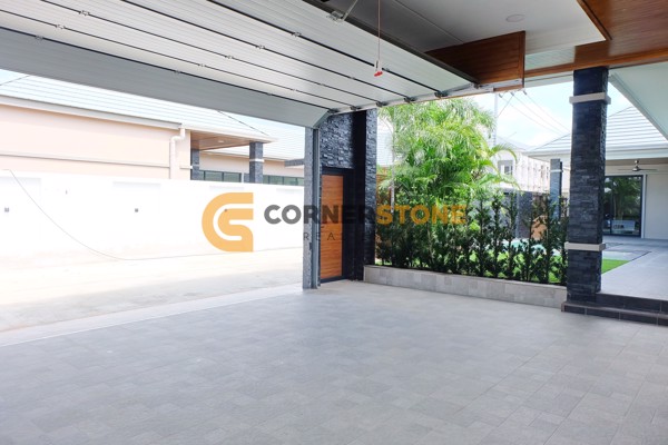 Picture of 4 bedroom House in East Pattaya