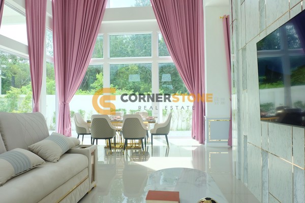 Picture of บ้าน 4 ห้องนอน ในโครงการ Eden Luxury Villas Phoenix Golf Course ตั้งอยู่ที่ ห้วยใหญ่