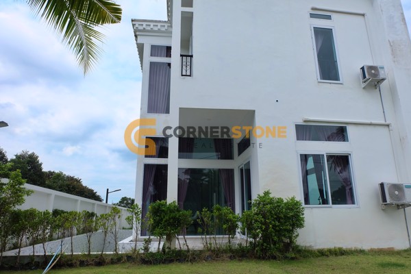 Picture of บ้าน 4 ห้องนอน ในโครงการ Eden Luxury Villas Phoenix Golf Course ตั้งอยู่ที่ ห้วยใหญ่