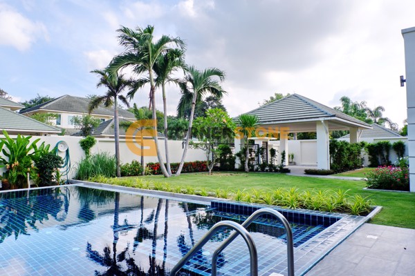 Picture of 4 bedroom House in Green Field Villa 5 East Pattaya