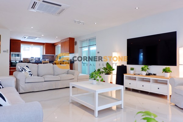 Picture of 4 bedroom House in Green Field Villa 5 East Pattaya