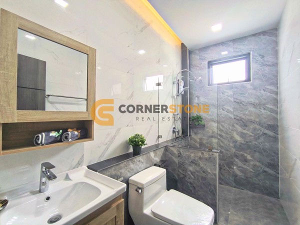 Picture of 3 bedroom House in  Chonburi