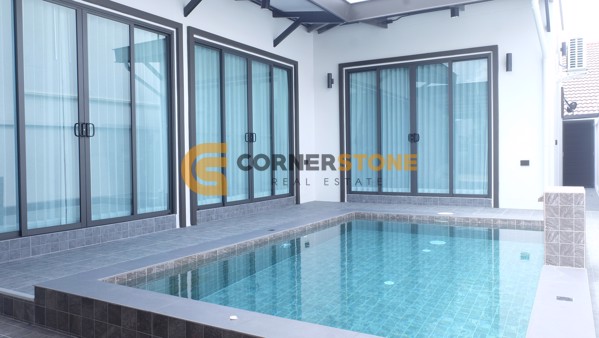 Picture of 3 bedroom House in  Chonburi