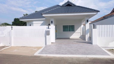 Picture of 3 bedroom House in Raviporn City Home Village East Pattaya