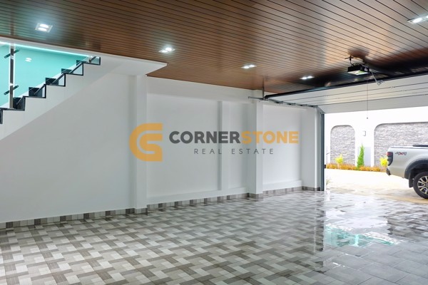 Picture of 4 bedroom House in Baan Mae 2 East Pattaya