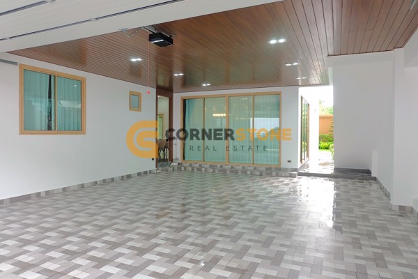 Picture of 4 bedroom House in Baanmae Bibury East Pattaya