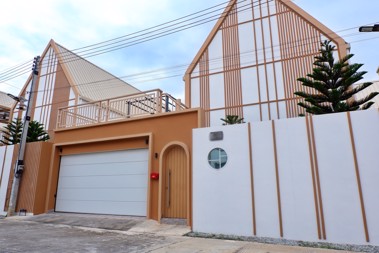 Picture of 4 bedroom House in Narita Villa by Baan Mae East Pattaya