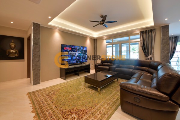 Picture of 5 bedroom House in  Pattaya