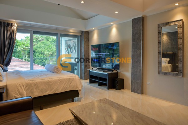 Picture of 5 bedroom House in  Pattaya