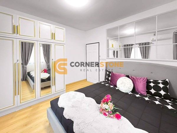 Picture of 5 bedroom House in  East Pattaya