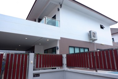 Picture of 5 bedroom House in Chockchai Village 9 East Pattaya