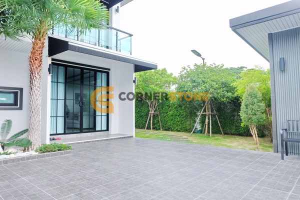 Picture of 6 bedroom House in Rattanakorn Village 20 East Pattaya