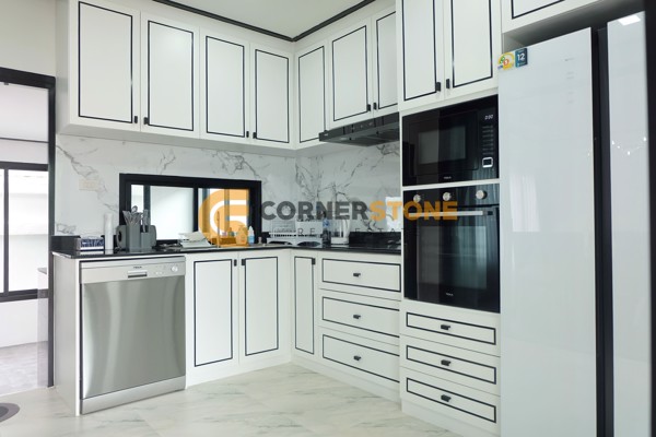 Picture of 6 bedroom House in Rattanakorn Village 20 East Pattaya