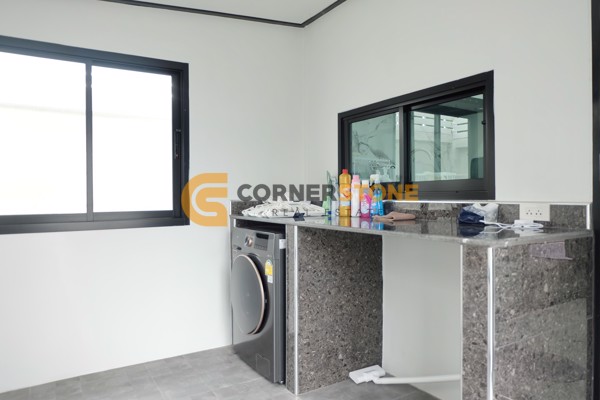 Picture of 6 bedroom House in Rattanakorn Village 20 East Pattaya