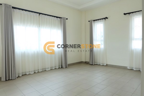 Picture of 4 bedroom House in Dusit Garden Huay Yai