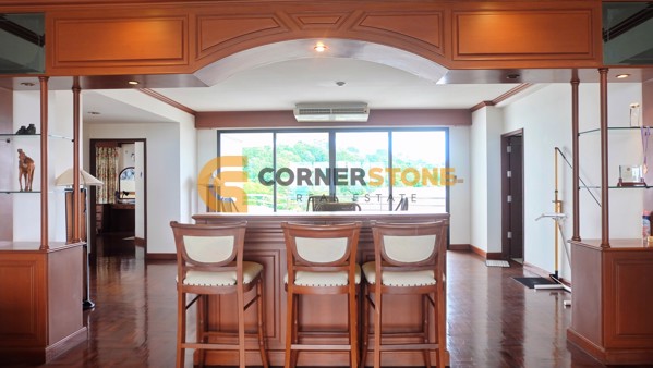 Picture of คอนโด 3 ห้องนอน ในโครงการ Royal Cliff Garden ตั้งอยู่ที่ พระตำหนัก