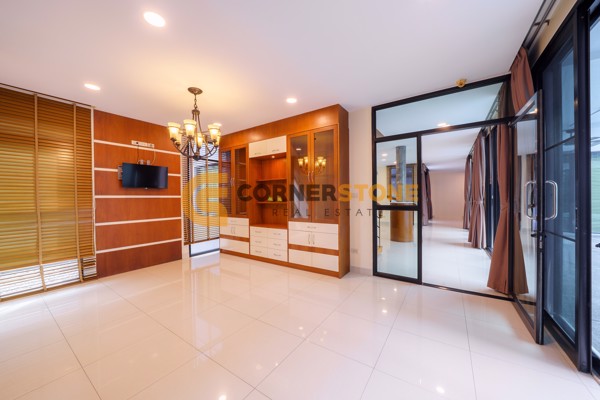 Picture of บ้าน 6 ห้องนอน  ตั้งอยู่ที่ พัทยาตะวันออก