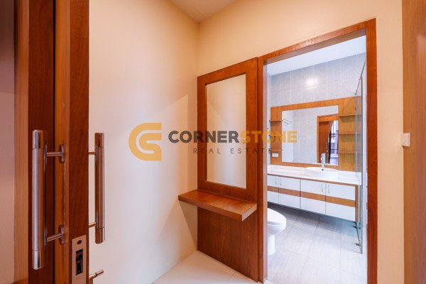 Picture of บ้าน 6 ห้องนอน  ตั้งอยู่ที่ พัทยาตะวันออก