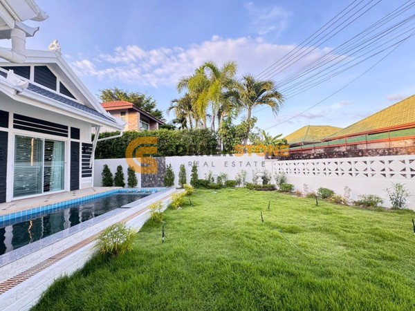 Picture of 5 bedroom House in Thai Garden Hill Village East Pattaya