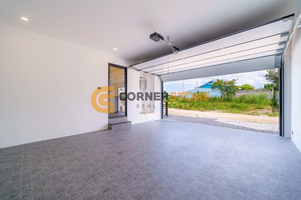 Picture of 4 bedroom House in  East Pattaya