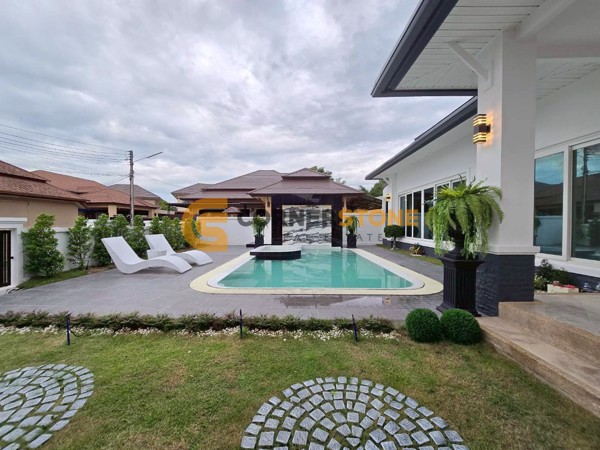Picture of 5 bedroom House in PMC Village 2 East Pattaya