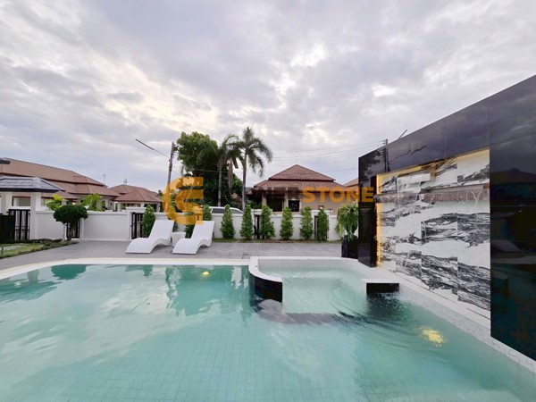 Picture of 5 bedroom House in PMC Village 2 East Pattaya