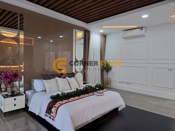 Picture of 5 bedroom House in PMC Village 2 East Pattaya