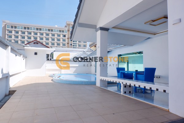 Picture of 4 bedroom House in Suksabai Villa Pattaya