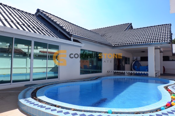 Picture of 4 bedroom House in Suksabai Villa Pattaya