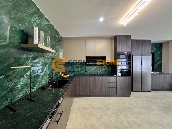 Picture of 5 bedroom House in Country Club Villa East Pattaya