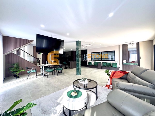 Picture of 5 bedroom House in Country Club Villa East Pattaya